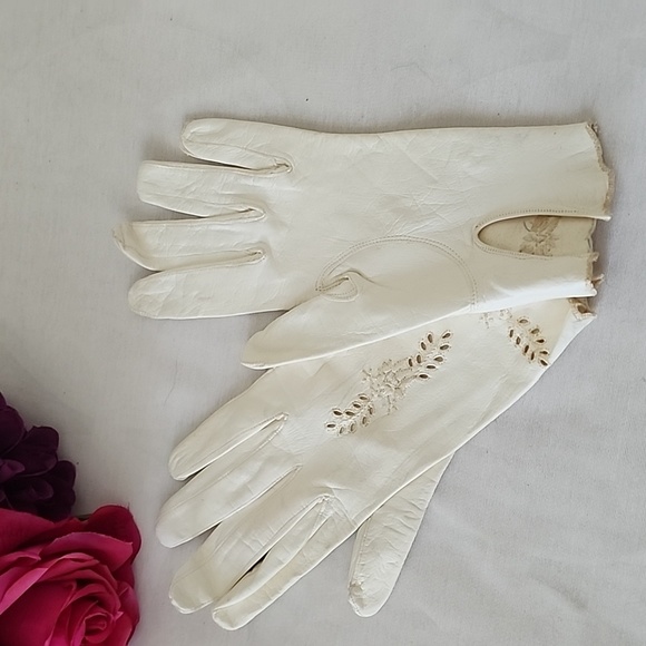 Vintage Ivory Leather Lace Gloves 6 3/4 Made In Italy - Picture 8 of 9